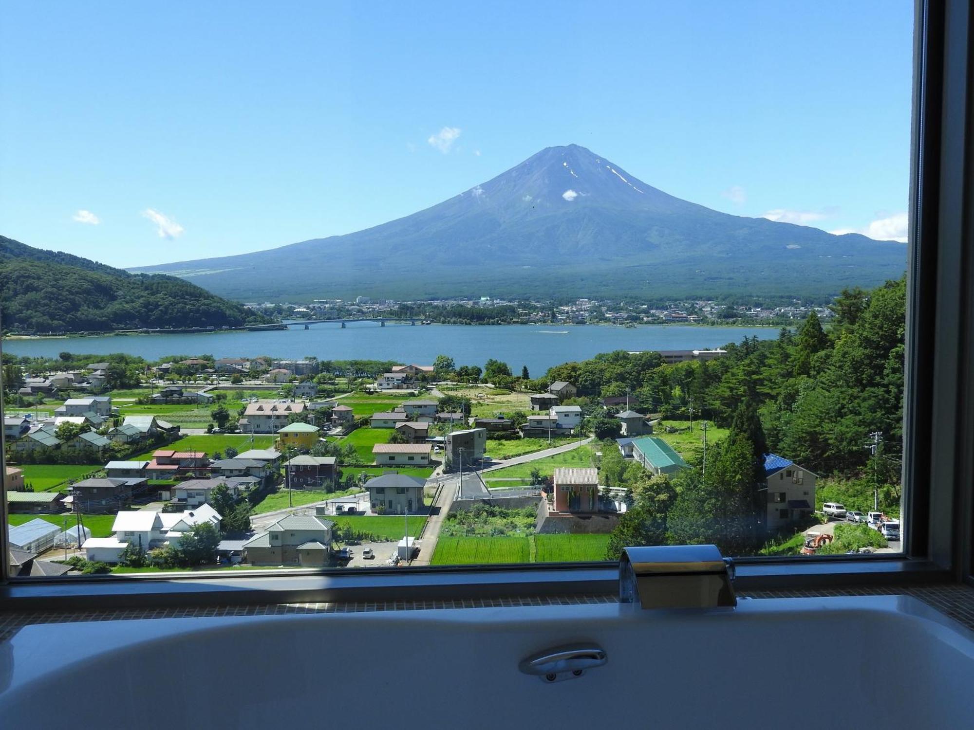 La Vista Fujikawaguchiko Hotel Exterior photo